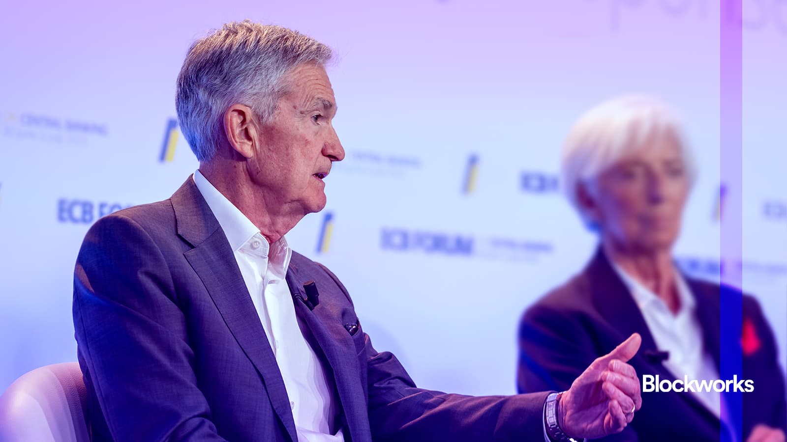 Tariff deadline approaches as Powell says trade policies delayed rate cut