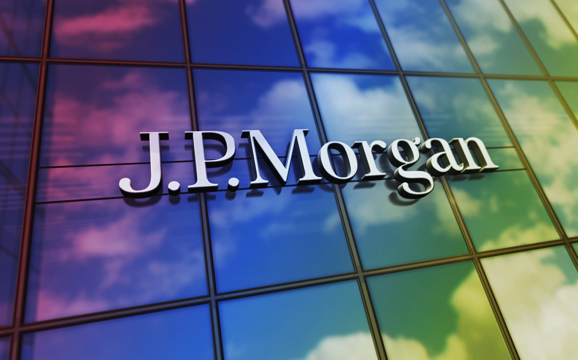 JPMorgan, Citi upgrade Riot Platforms on AI shift