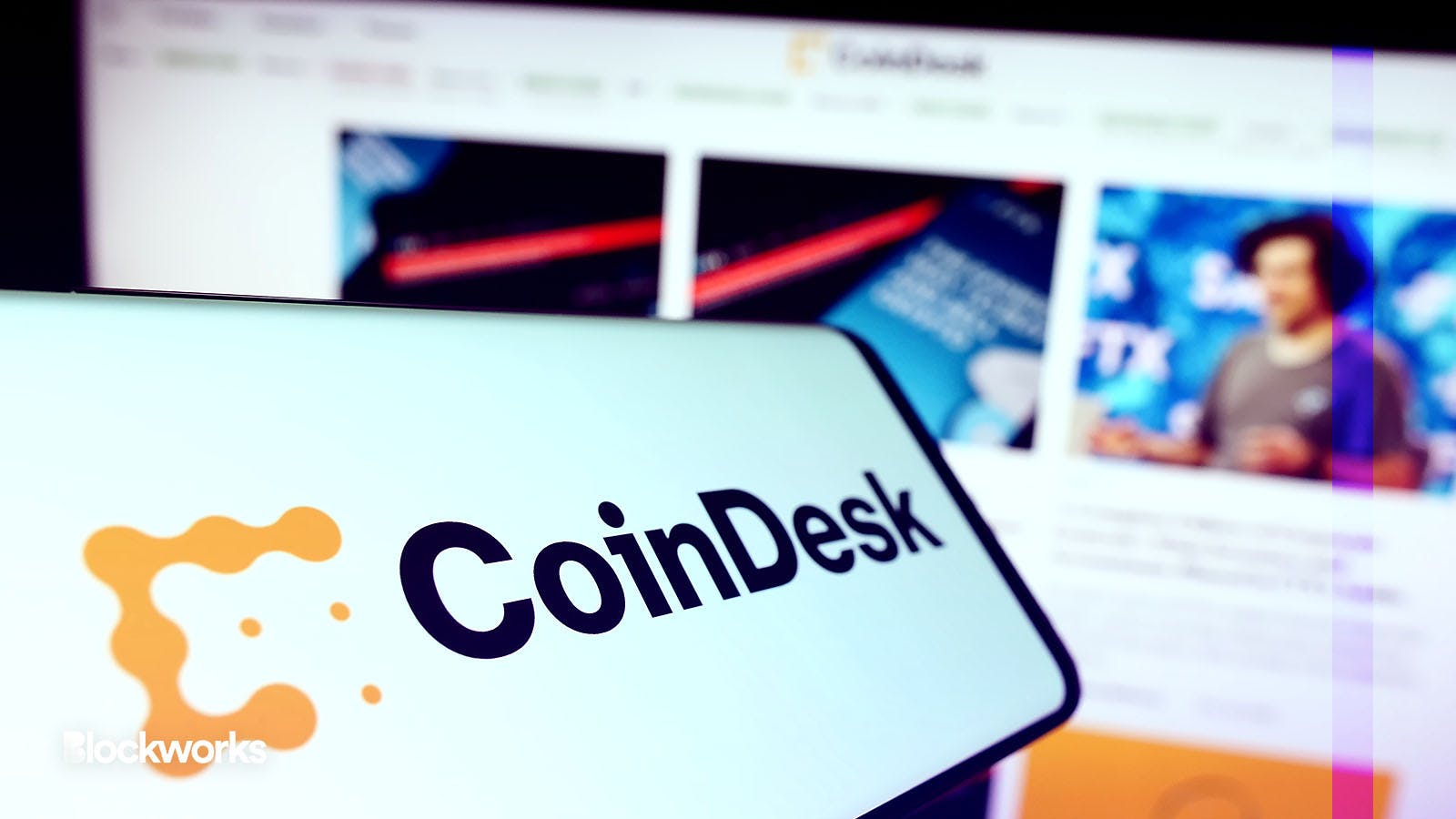 CoinMarketCap Acquisition of CoinDesk 'On Hold' - Blockworks