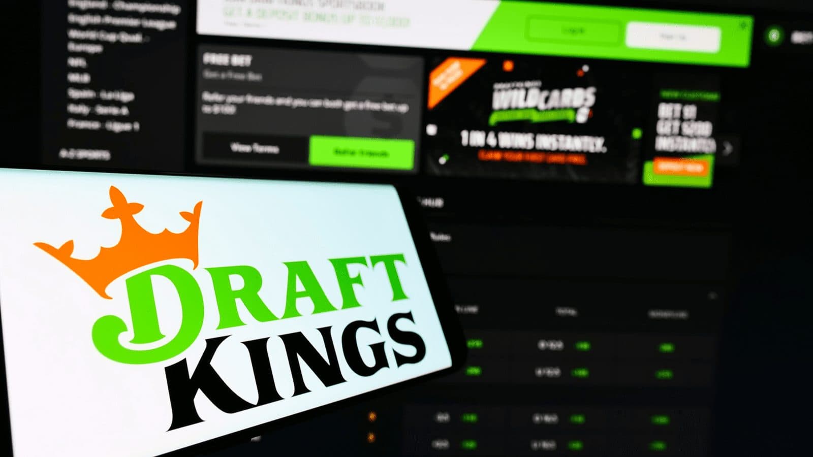 DraftKings-Crypto.com Partnership: Strategic Impact on Prediction Markets